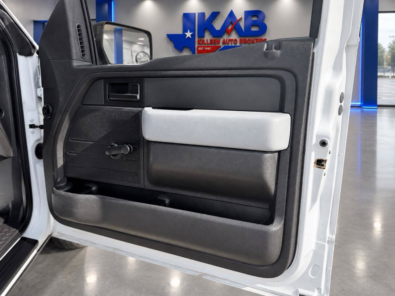 Used 2014 Ford F150 XL RWD image 14
