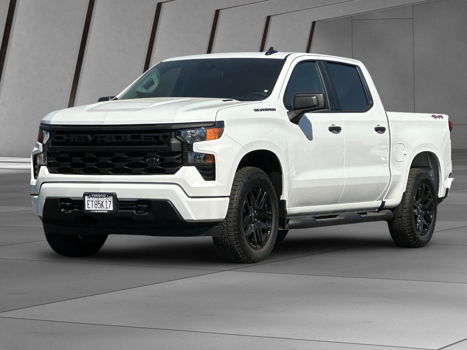 Used 2026 Chevrolet Silverado 1500 Custom w/ Turbomax Blackout Package AWD/4WD image 8