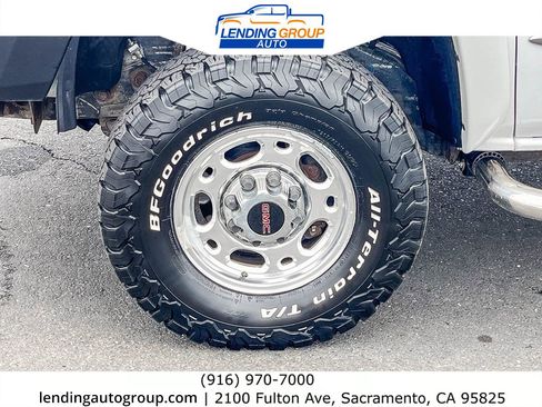 Used 2003 GMC Sierra 2500 SLT w/ SLT Preferred Equipment Group image 9