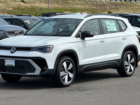 New 2026 Volkswagen Taos S AWD/4WD image 7