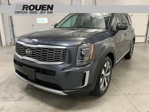 Used 2020 Kia Telluride S AWD/4WD image 1