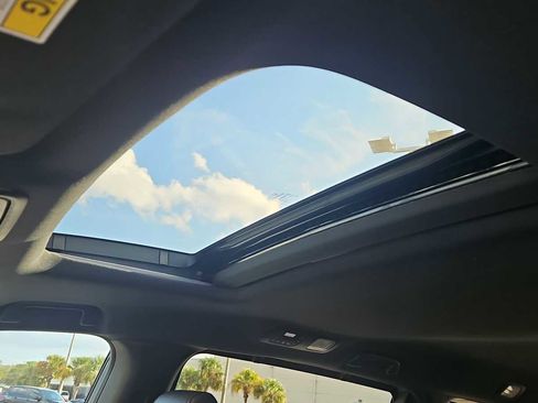 Used 2023 Honda Odyssey Sport image 16