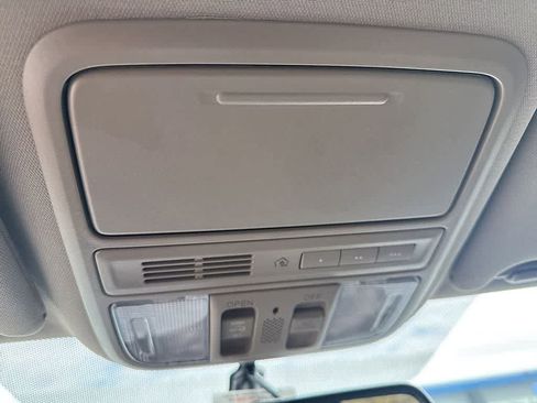 Used 2017 Honda Pilot EX-L image 19