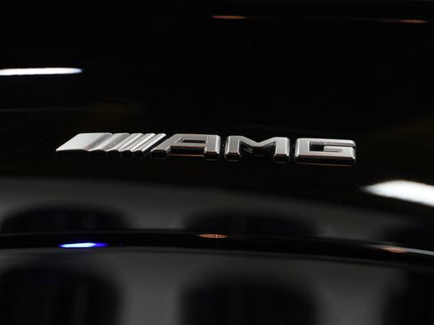 Used 2025 Mercedes-Benz GLC 63 AMG S image 25