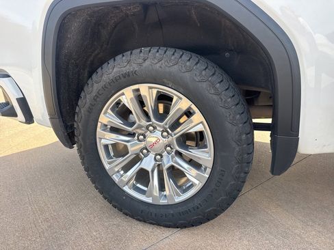 Used 2024 GMC Sierra 1500 Denali w/ Technology Package image 13