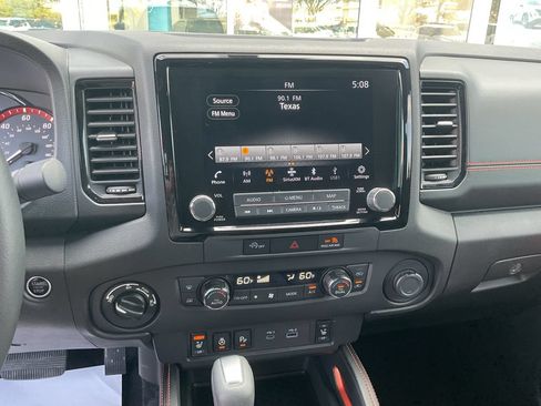 Used 2023 Nissan Frontier PRO-4X w/ Pro Convenience Package AWD/4WD image 28