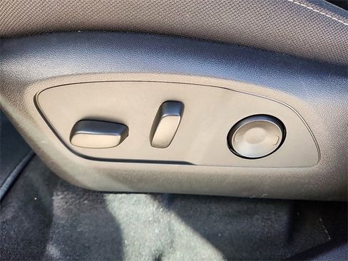 New 2026 Chevrolet Traverse LT w/ Driver Confidence Package image 12