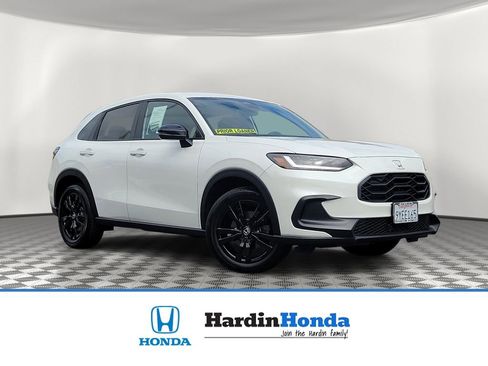 Certified 2026 Honda HR-V Sport image 1