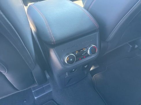 Used 2025 Ford Explorer ST image 24