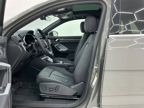 Used 2021 Audi Q3 2.0T Premium Plus w/ Premium Plus Package AWD/4WD image 14