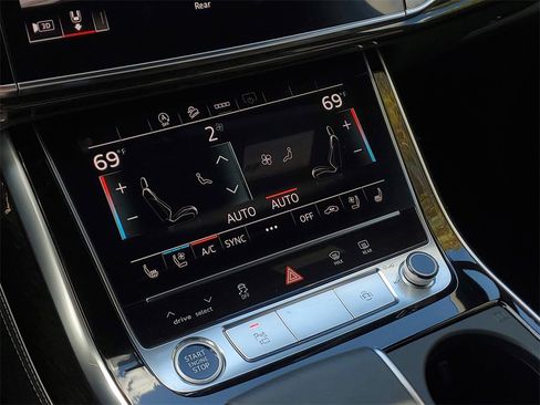 Certified 2025 Audi Q7 3.0T Premium Plus w/ Premium Plus Package image 14