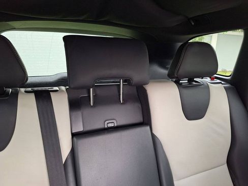 Used 2015 Volvo XC60 T6 Platinum FWD image 40