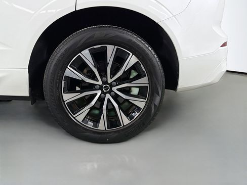 Certified 2023 Volvo XC60 B5 Core w/ Protection Package Premier image 30