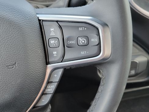 Used 2026 RAM 2500 Big Horn AWD/4WD image 12
