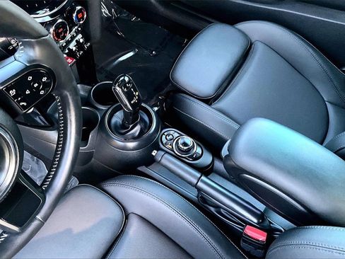 Used 2023 MINI Cooper S image 16