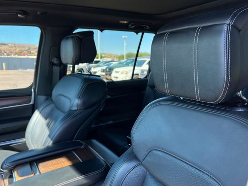 Used 2024 Jeep Grand Wagoneer L 4WD image 16