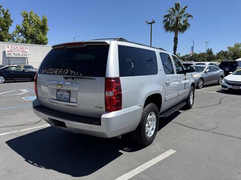 Used 2011 Chevrolet Suburban LT AWD/4WD image 3