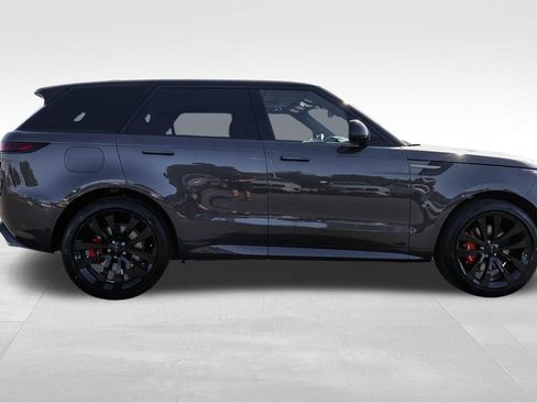 New 2026 Land Rover Range Rover Sport Autobiography AWD/4WD image 4