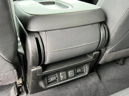 Used 2020 Chevrolet Silverado 1500 LT w/ All-Star Edition AWD/4WD image 39