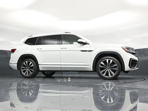 Used 2023 Volkswagen Atlas SEL Premium AWD/4WD image 59