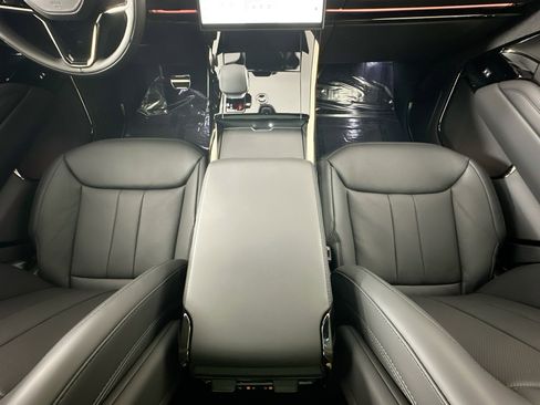 Used 2025 Land Rover Range Rover Sport Dynamic SE image 21