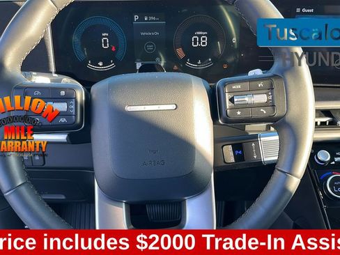 Used 2025 Hyundai Santa Fe SEL image 17