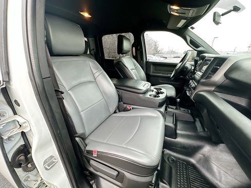 Used 2022 RAM 3500 Tradesman AWD/4WD image 28