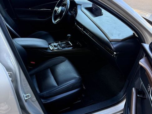 Used 2022 MAZDA CX-30 AWD 2.5 S w/ Premium Package image 16