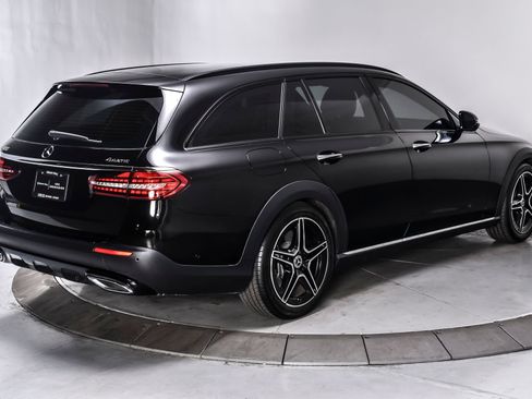 Used 2023 Mercedes-Benz E 450 4MATIC All-Terrain Wagon w/ Premium Package image 6
