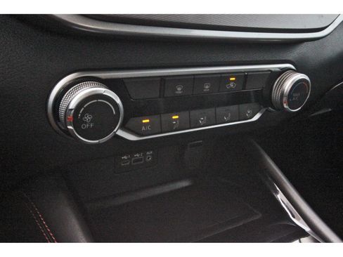 Certified 2025 Nissan Altima 2.5 SR FWD image 25