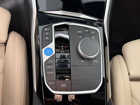Used 2023 BMW i4 eDrive35 w/ Premium Package RWD image 17