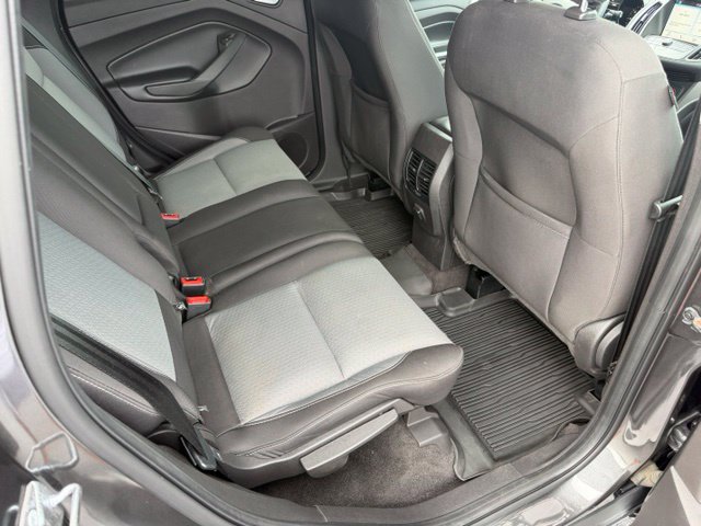 Used 2018 Ford Escape SE w/ SE Sync 3 Package AWD/4WD image 5
