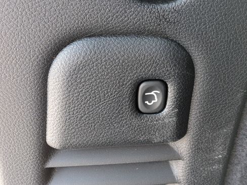 Used 2024 Dodge Durango GT RWD image 36
