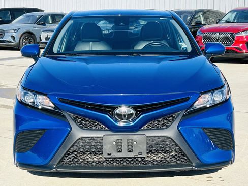 Used 2019 Toyota Camry SE image 29