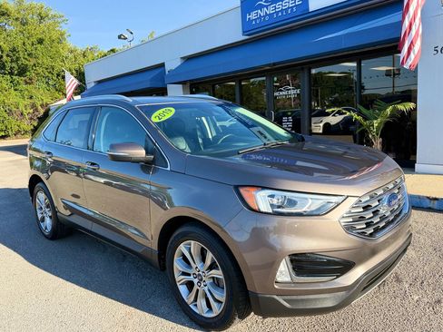 Used 2019 Ford Edge Titanium AWD/4WD image 23