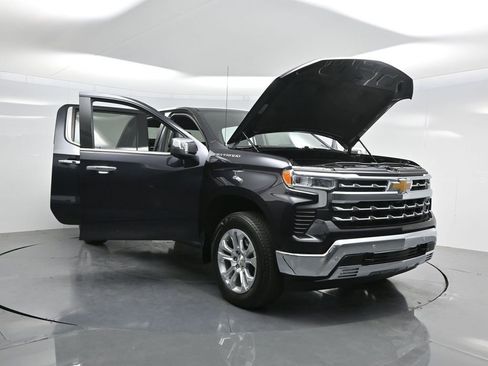 Used 2024 Chevrolet Silverado 1500 LTZ image 28