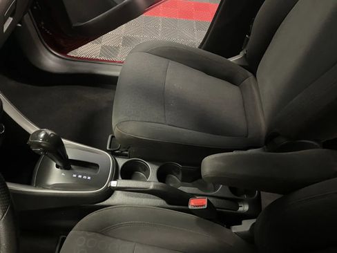 Used 2021 Chevrolet Trax LS w/ Tint and Cruise Package FWD image 31