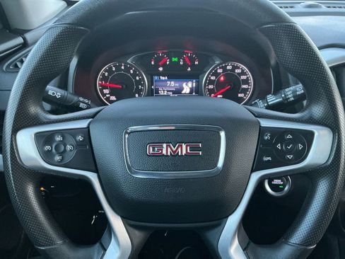 Used 2024 GMC Terrain SLE image 24