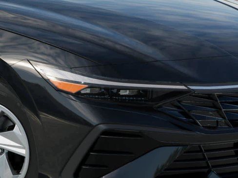 New 2026 Hyundai Elantra SE image 25