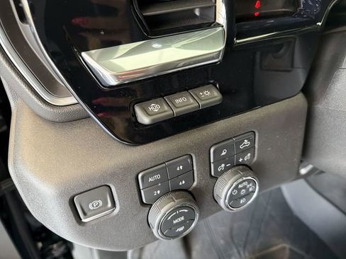 Certified 2024 Chevrolet Silverado 2500 LTZ w/ LTZ Plus Package image 33