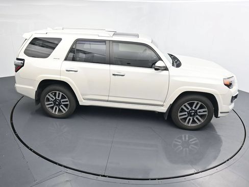 Used 2019 Toyota 4Runner Limited AWD/4WD image 29