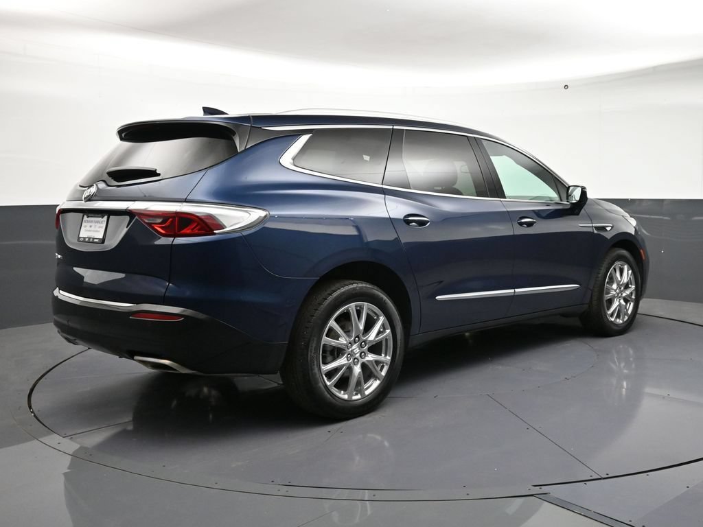 Certified 2024 Buick Enclave Essence w/ Experience Buick Package AWD/4WD image 5