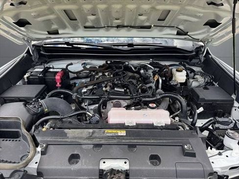 Certified 2024 Toyota Tacoma TRD Off-Road AWD/4WD image 80
