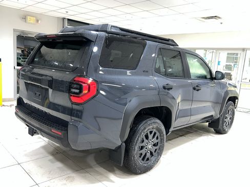 New 2026 Toyota 4Runner SR5 image 7