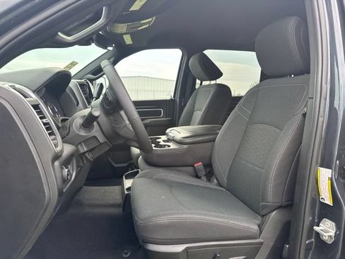 Used 2025 RAM 2500 Big Horn AWD/4WD image 8