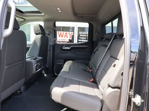New 2026 GMC Sierra 1500 SLT w/ SLT Convenience Package AWD/4WD image 27