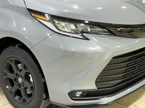 New 2026 Toyota Sienna XLE Woodland Edition image 2