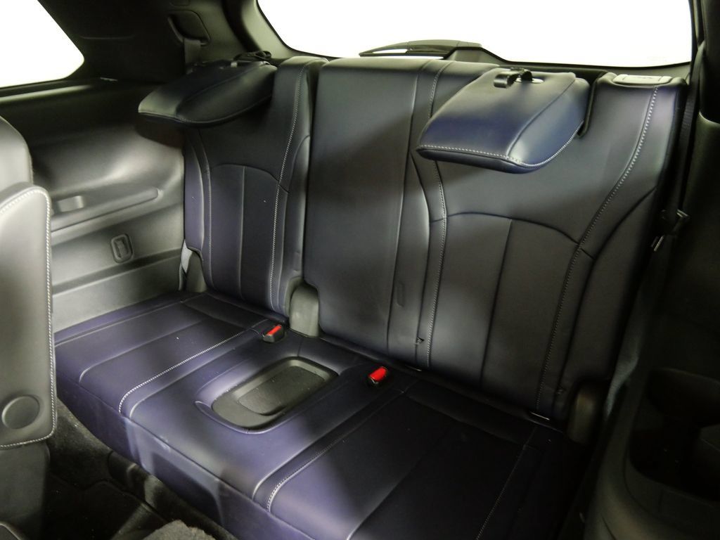 Certified 2026 INFINITI QX60 Sport w/ Dark Cargo Package AWD/4WD image 22