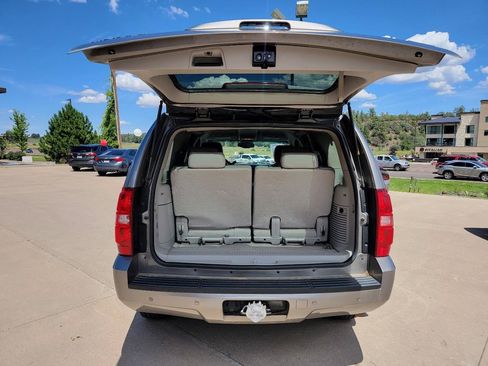 Used 2007 Chevrolet Tahoe LT w/ LT Preferred Equipment Group AWD/4WD image 13