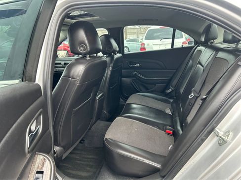 Used 2015 Chevrolet Malibu LT w/ Power Convenience Package image 11